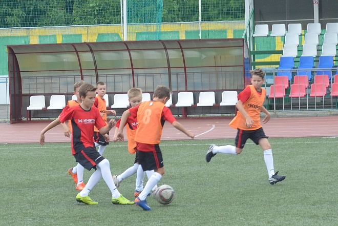 СК «ИНСИТИ» экипирует детскую футбольную команду