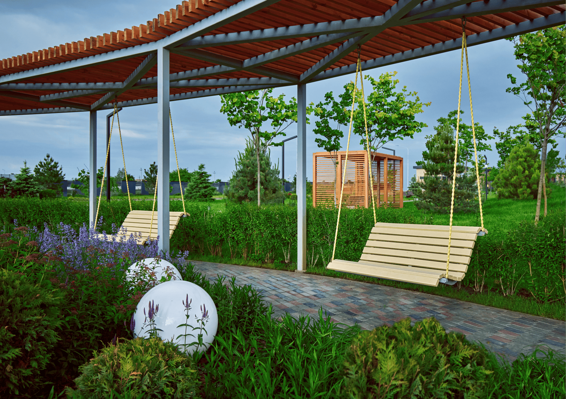 Парки, бульвары и прогулочные аллеи