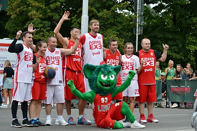 «ИНСИТИ» отметил день Краснодара на баскетбольных площадках